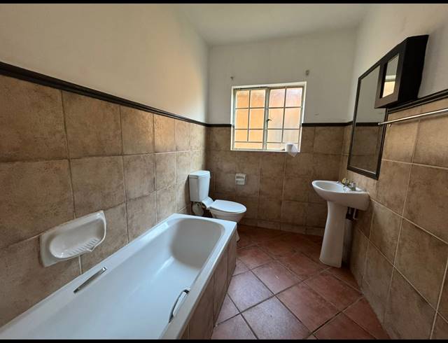 2 BEDROOM APARTMENT FOR SALE IN ECO PARK ESTATE